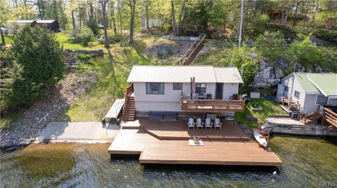 Photo for 556 West Shore