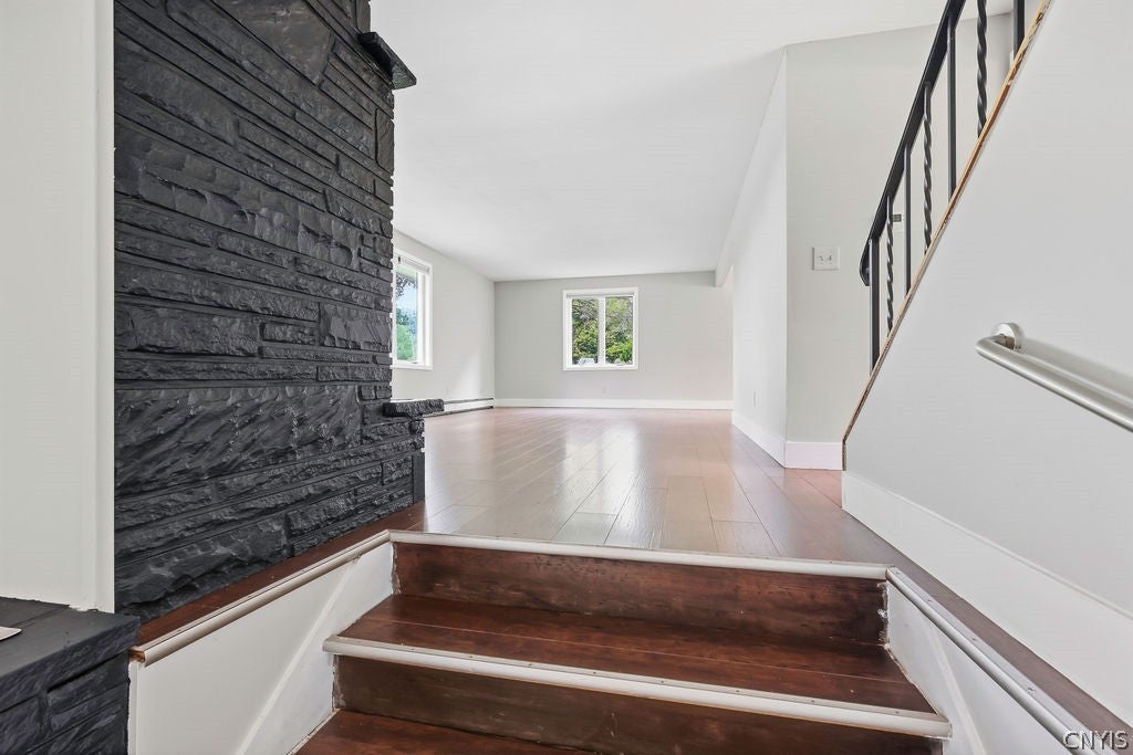 6696 Pottery Road