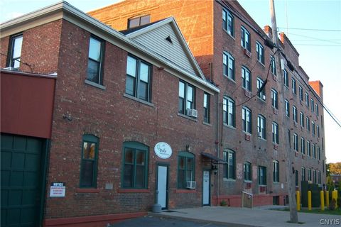 Apartment For Rent - 617 E Hiawatha Boulevard #6<br/> Onondaga County, Syracuse, NY 13208