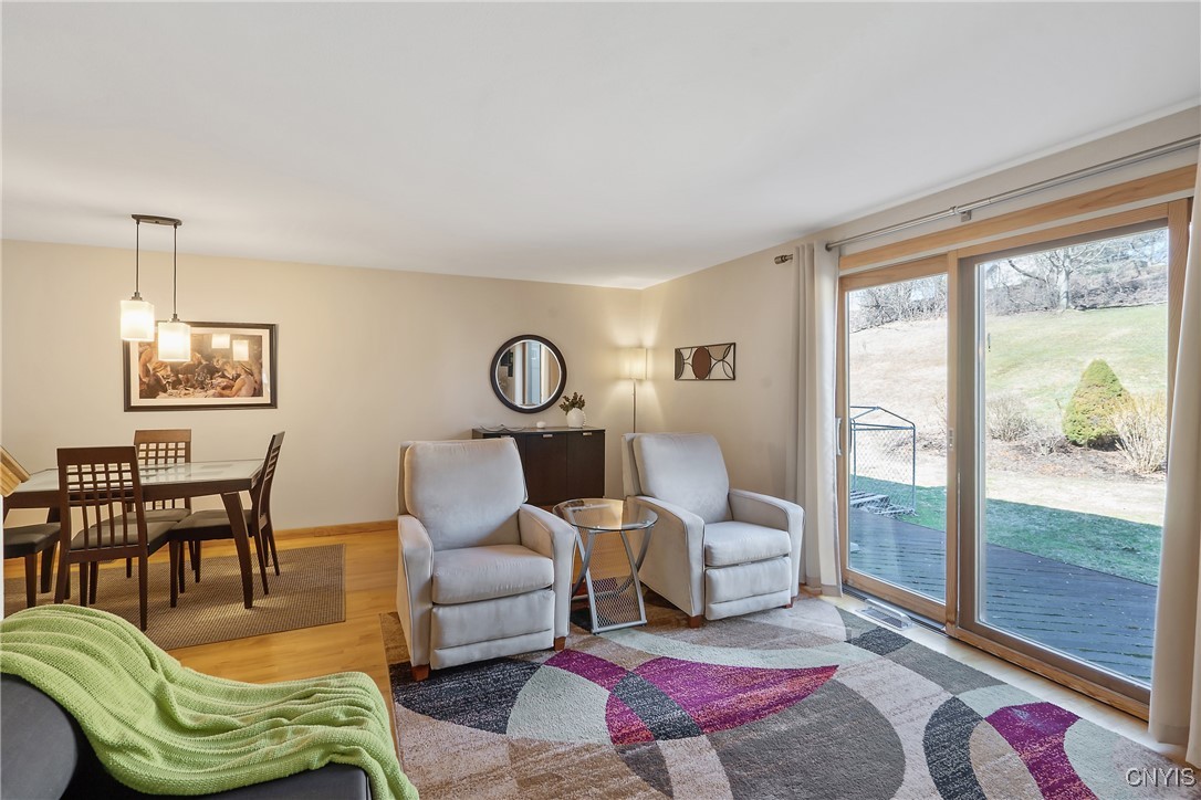 205 Weathervane Way, Camillus, New York image 17