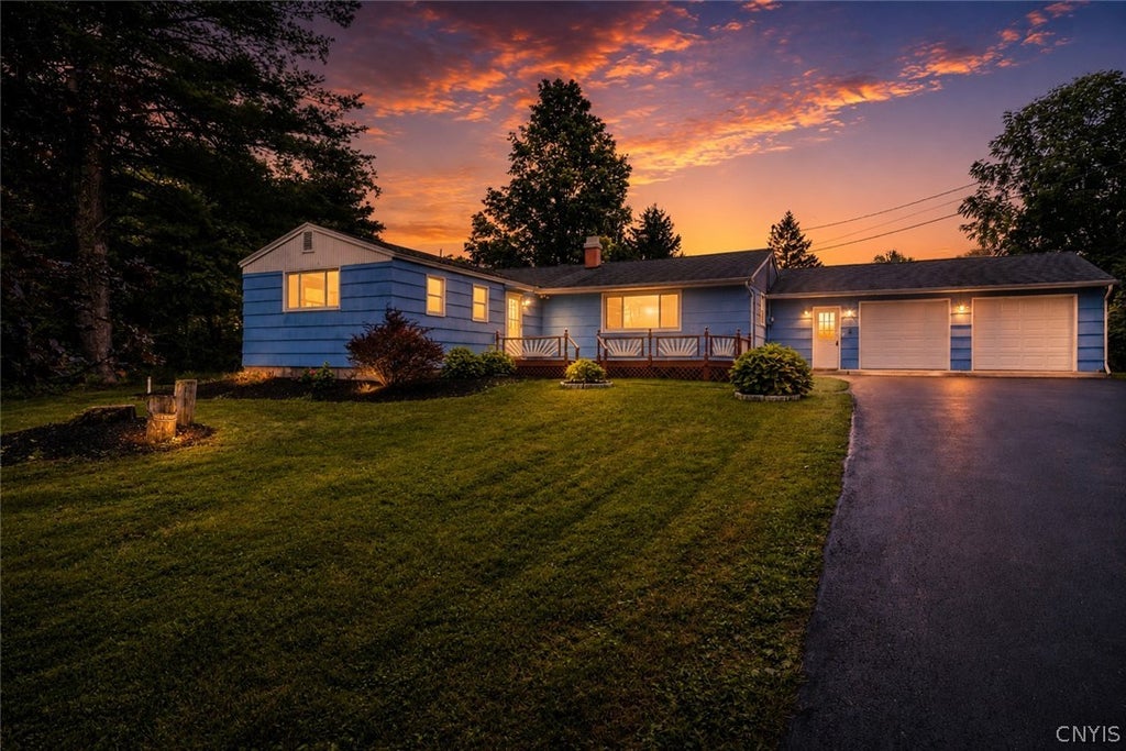 Photo of 8388 Pools Brook Road, Manlius, NY 13082 (MLS # S1702461)