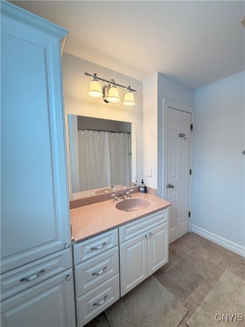 Tiny photo for 6201 Applecross Road, DeWitt, NY 13078 (MLS # S1655693)