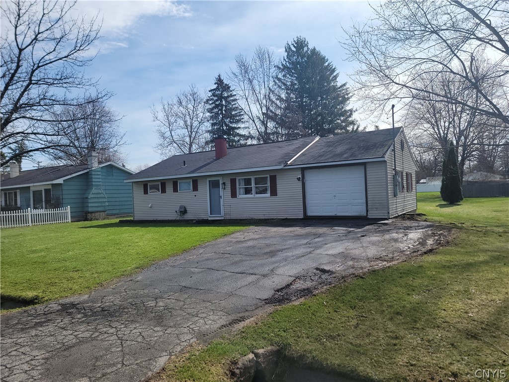 6 Dewey Drive