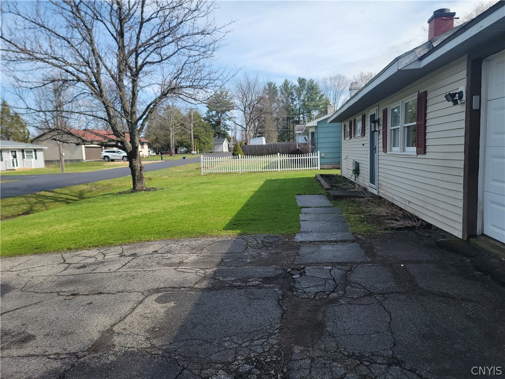 6 Dewey Drive