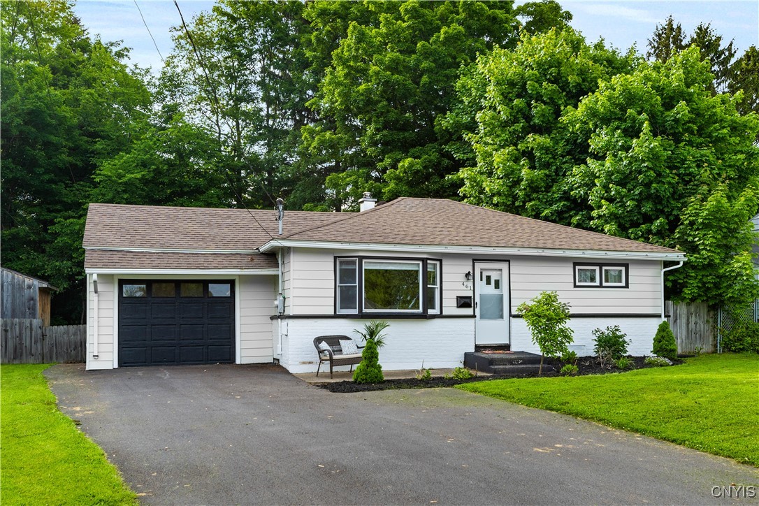 461 Van Ellis Road, Utica, New York image 1