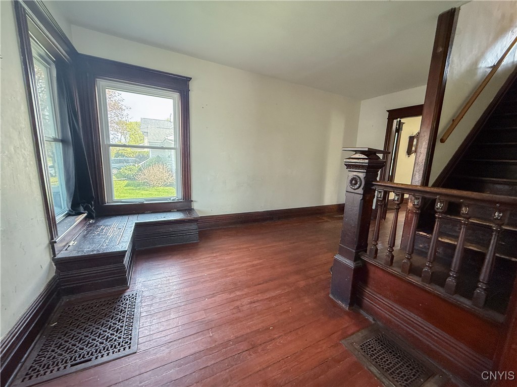 12 Thornton Avenue, Auburn, New York image 4