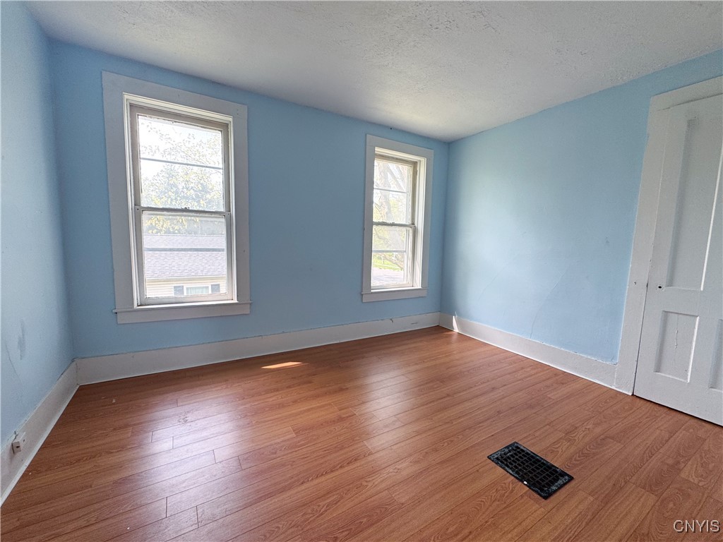 12 Thornton Avenue, Auburn, New York image 10