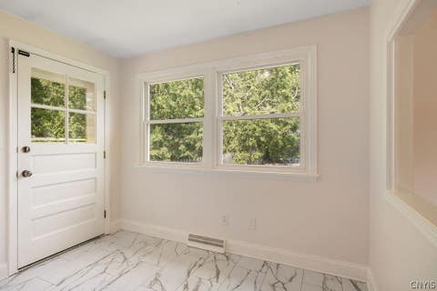 Tiny photo for 171 Brookside Lane, Manlius, NY 13066 (MLS # S1689754)