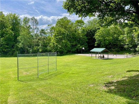 Tiny photo for 171 Brookside Lane, Manlius, NY 13066 (MLS # S1689754)