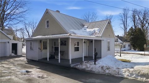 22 Mckinley Avenue Accord NY 13329