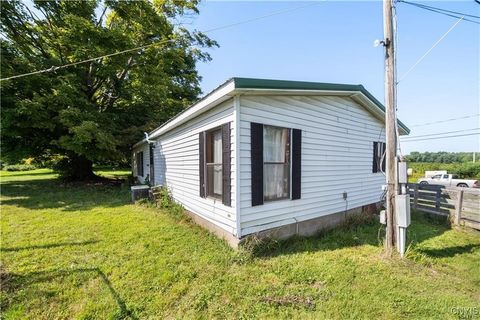 Tiny photo for 71 Dix Drive, Schroeppel, NY 13135 (MLS # S1648592)