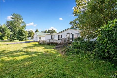 Tiny photo for 71 Dix Drive, Schroeppel, NY 13135 (MLS # S1648592)