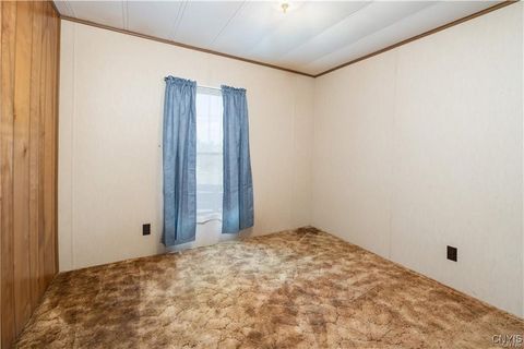 Tiny photo for 71 Dix Drive, Schroeppel, NY 13135 (MLS # S1648592)