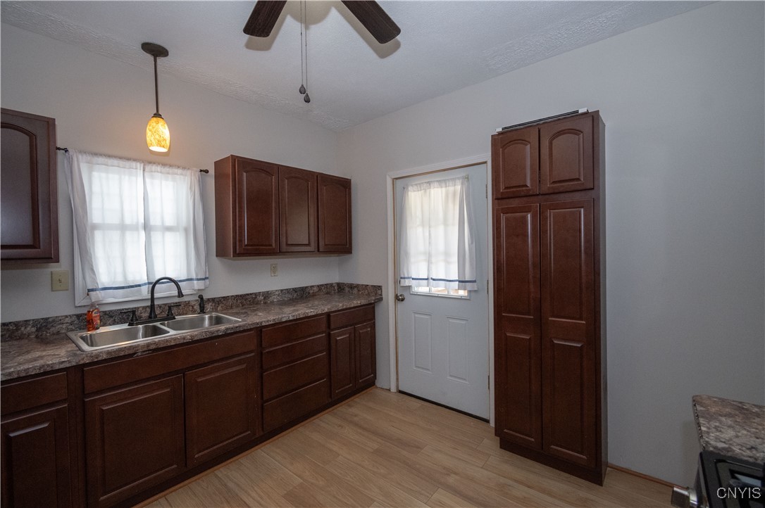 615 Tompkins Street, Syracuse, New York image 14