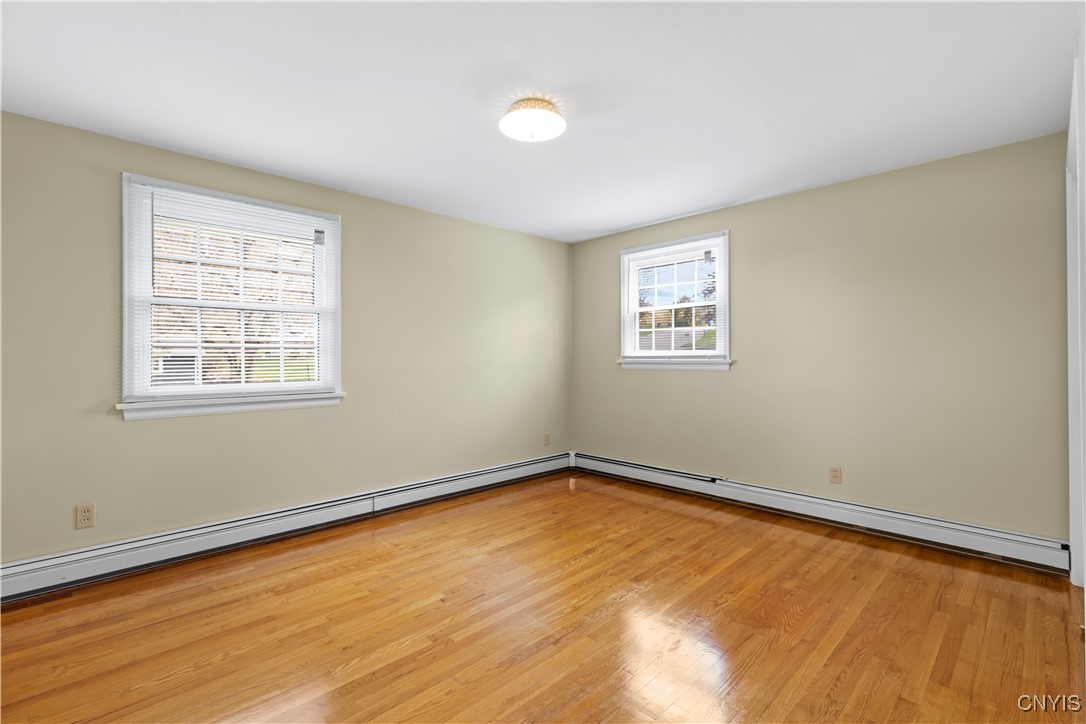 400 Oakridge Drive, Camillus, New York image 22