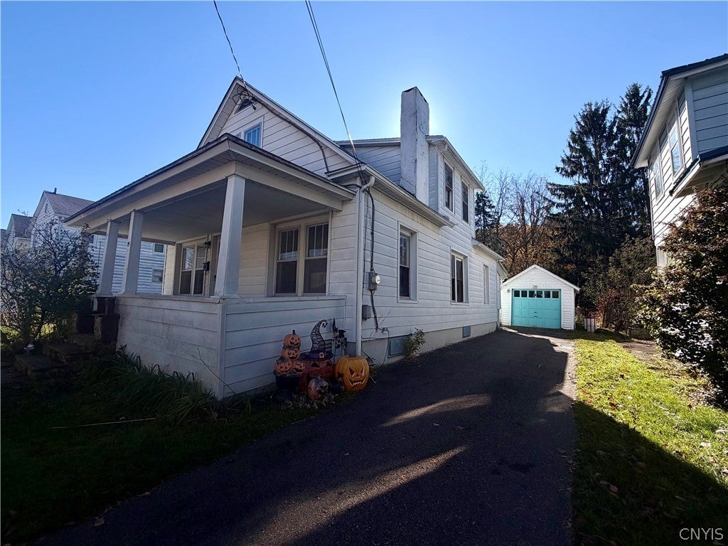 15 Scammell Street