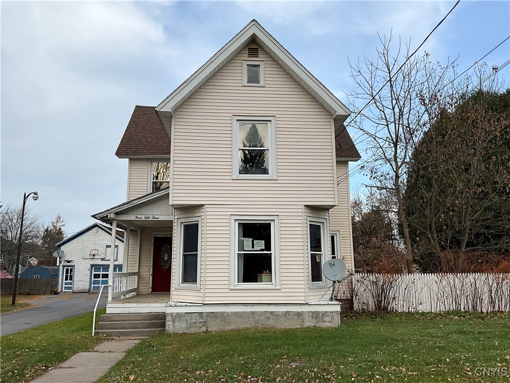 Similar Properties