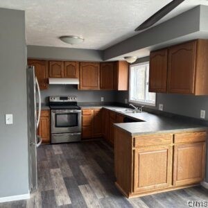 5 Pine Tree Lane