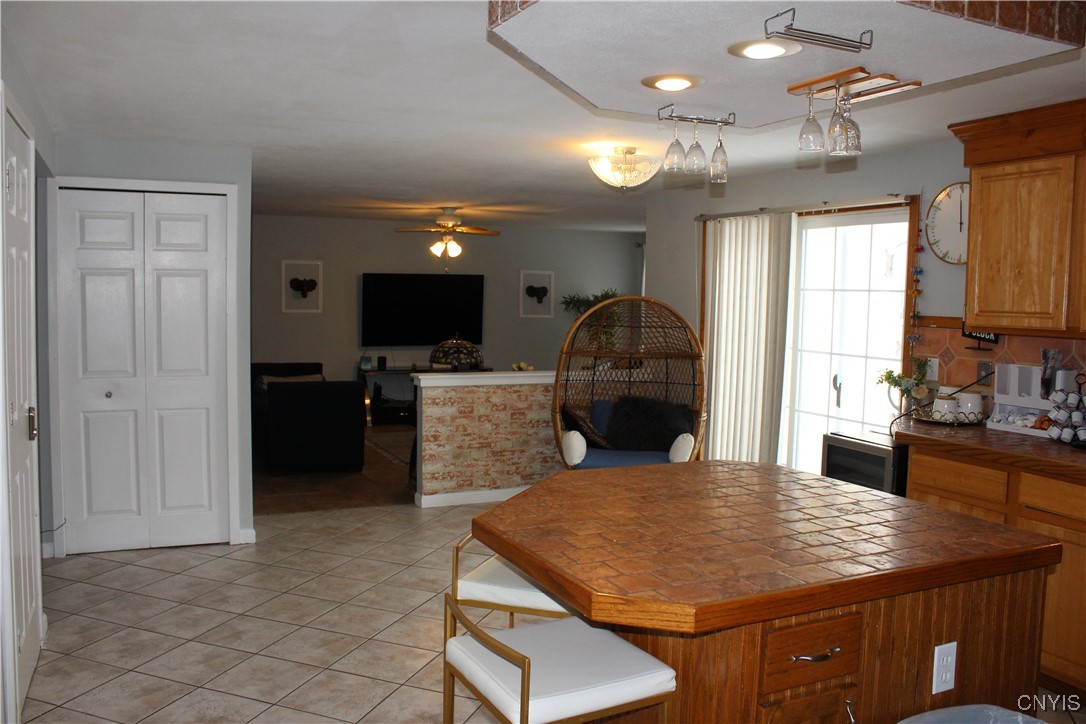 8752 Honeycomb, Cicero, New York image 17