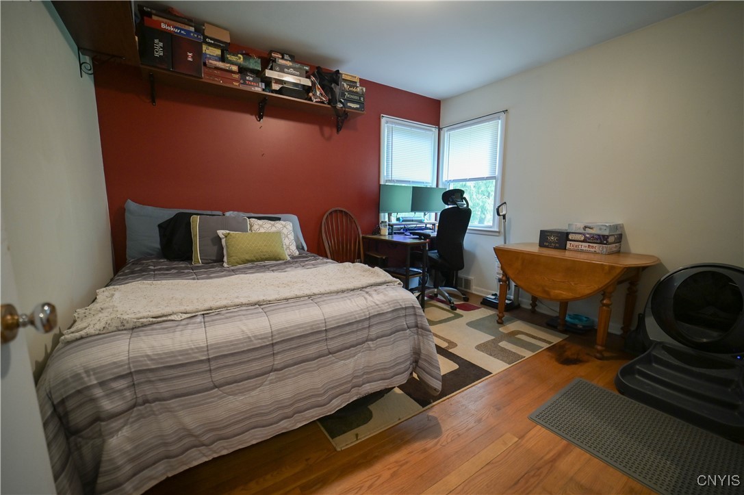420 Spruce Street, Utica, New York image 17
