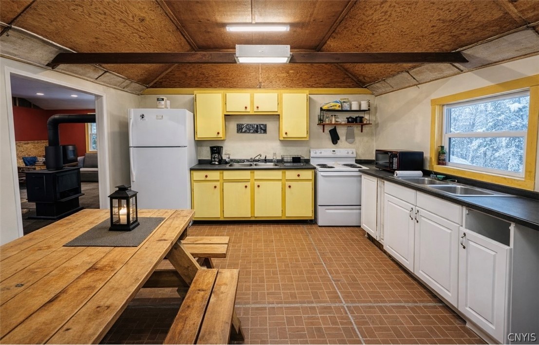 5549 Salmon River Road