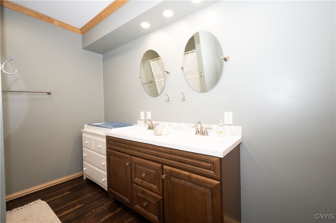 Fleming, New York 13160, United States, 3 Bedrooms Bedrooms, ,1 BathroomBathrooms,Residential,Active,197617