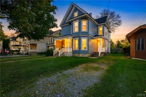 Photo of 410 Garfield Avenue, Syracuse, NY 13205 (MLS # S1724714)