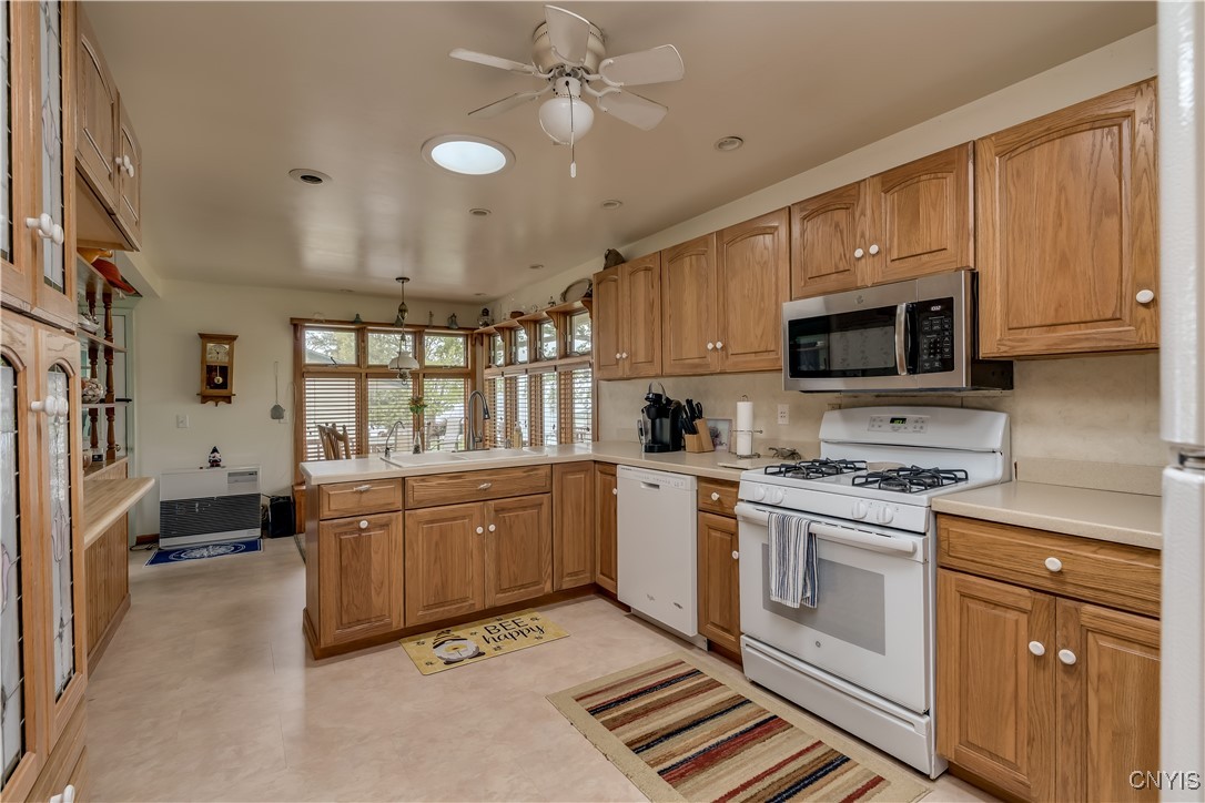 36037 Rt-12e, Cape Vincent, New York image 3
