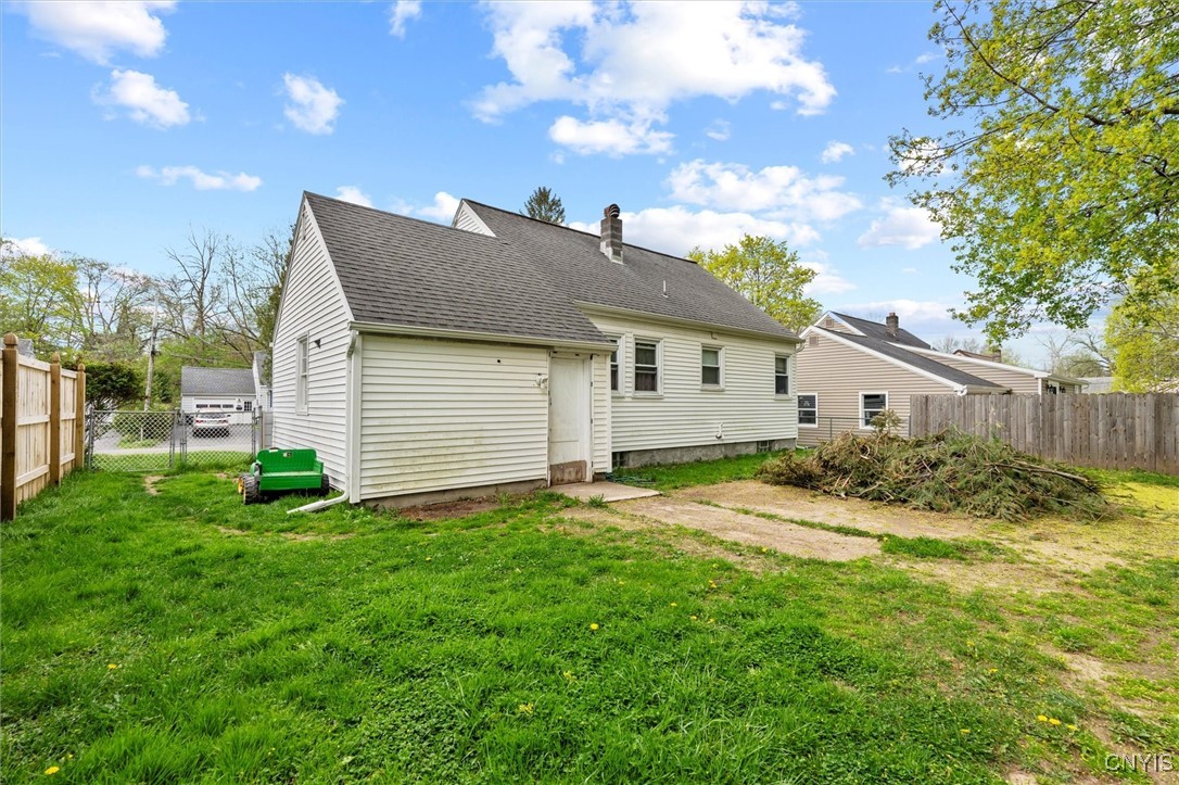 302 Twin Elms Lane, Clay, New York image 26