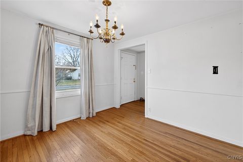 Tiny photo for 246 Academy Place, Syracuse, NY 13207 (MLS # S1655448)