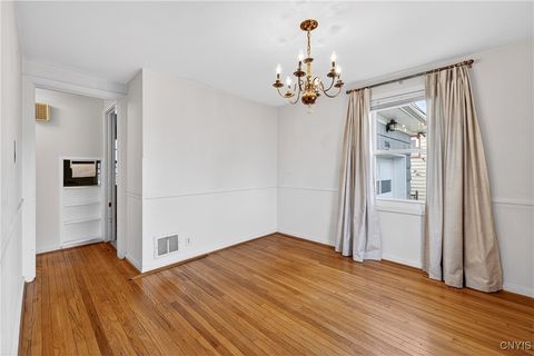 Tiny photo for 246 Academy Place, Syracuse, NY 13207 (MLS # S1655448)