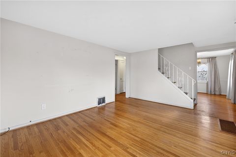 Tiny photo for 246 Academy Place, Syracuse, NY 13207 (MLS # S1655448)