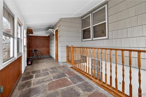 Tiny photo for 246 Academy Place, Syracuse, NY 13207 (MLS # S1655448)