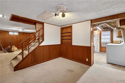 Tiny photo for 246 Academy Place, Syracuse, NY 13207 (MLS # S1655448)