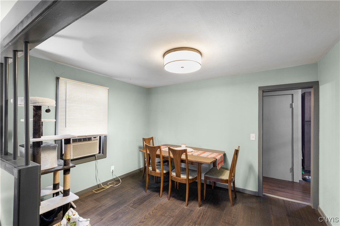 523 Ulster Street, Syracuse, New York image 8