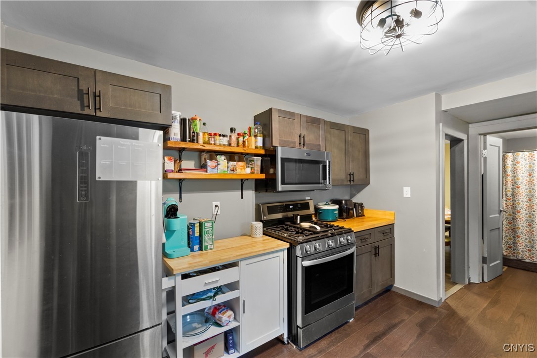 523 Ulster Street, Syracuse, New York image 3