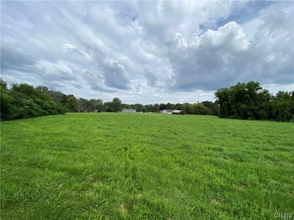 9 acres Buckley Road