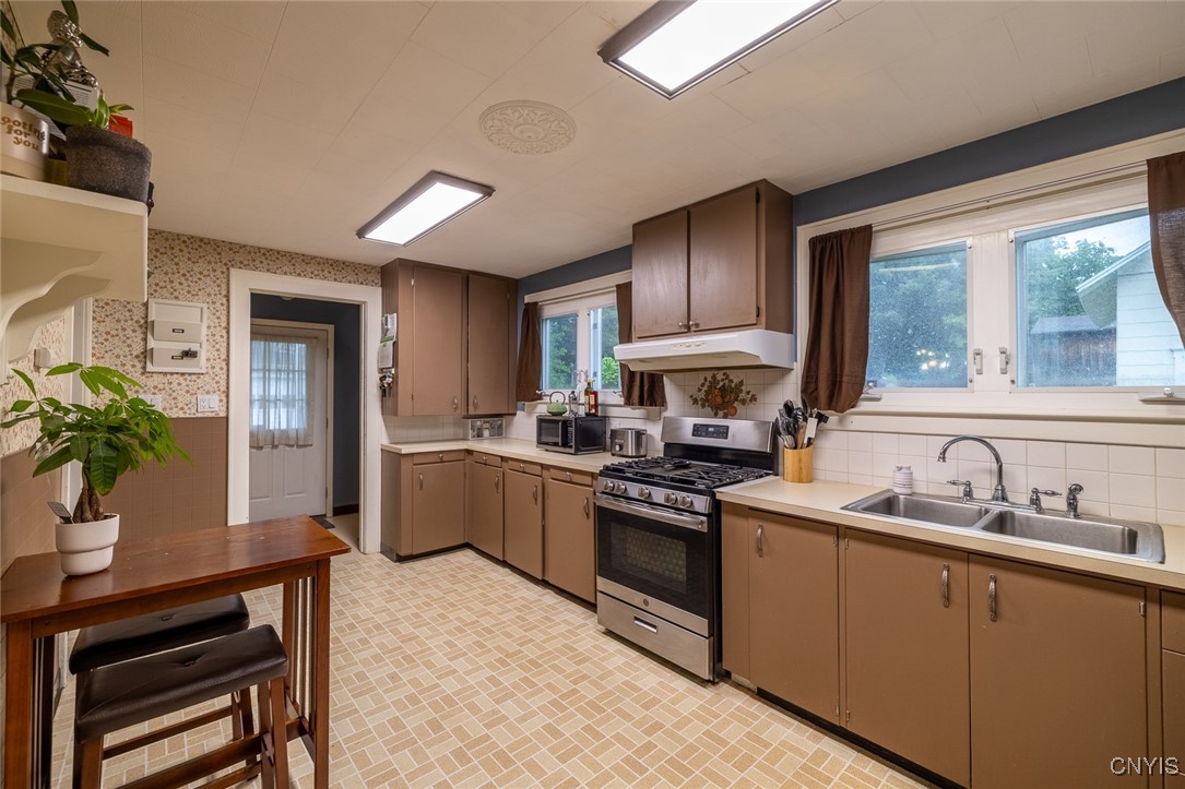 118 Smith Road, Syracuse, New York image 7