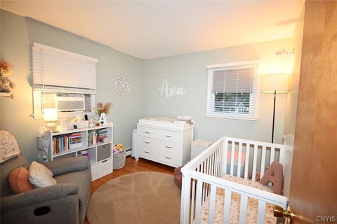 Tiny photo for 30 Royal Brook Lane, New Hartford, NY 13417 (MLS # S1702687)