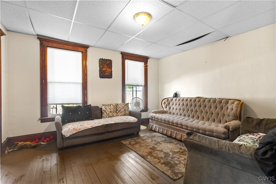 1513-1515 Lincoln Avenue