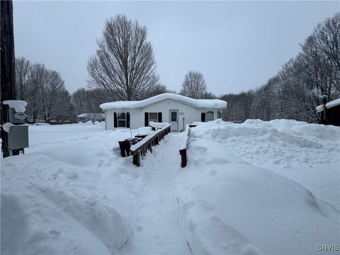 Tiny photo for 483 County Route 29, Scriba, NY 13126 (MLS # S1660502)