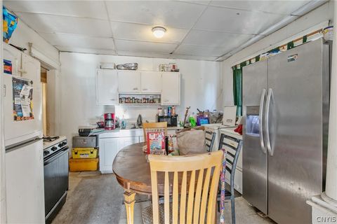 Tiny photo for 913 Lemoyne Avenue #15, Syracuse, NY 13208 (MLS # S1701705)
