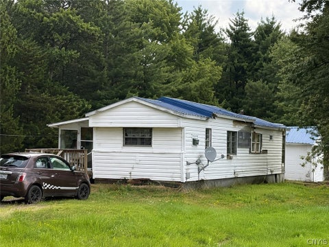 Mobile Home For Sale - 2718 Us Route 11<br/> Parish, NY 13131