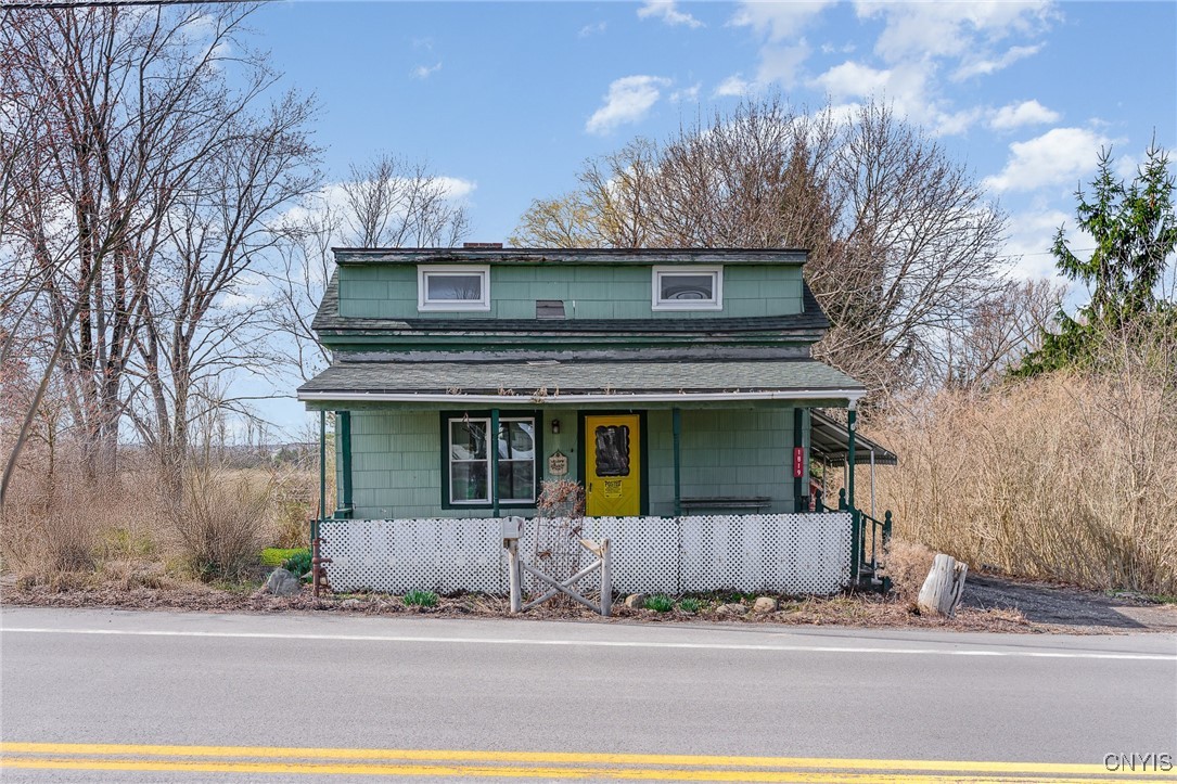 1819 E Lake Road