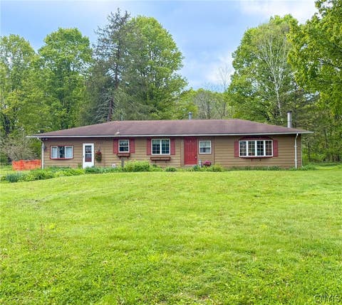 Homes For Sale - 8325 Fish Hatchery Road<br/> Oneida County, Rome, NY 13440