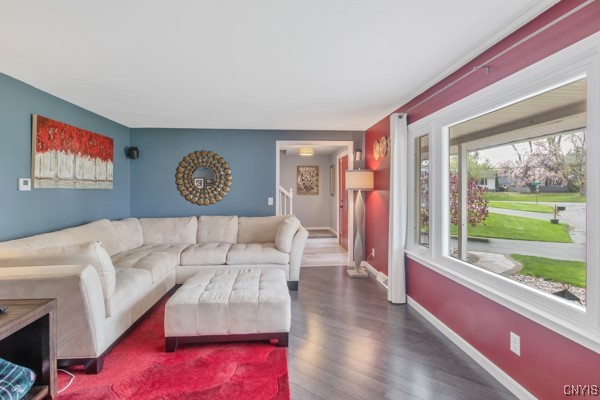7738 Willowbrook Court, Clay, New York image 6