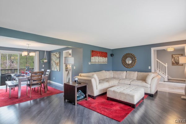 7738 Willowbrook Court, Clay, New York image 5