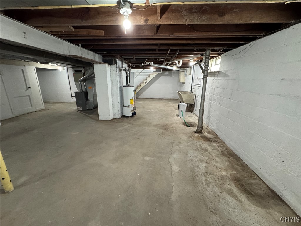 2025 Valley Drive, Syracuse, New York image 25