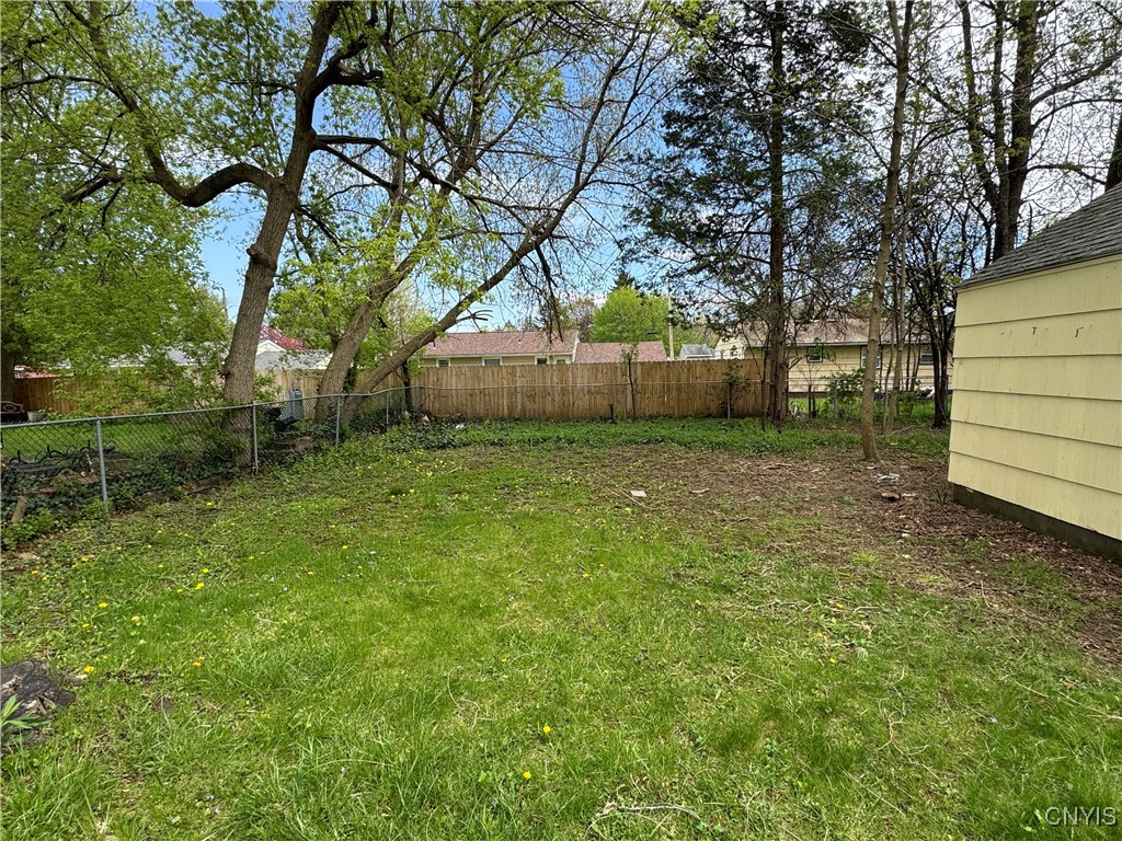 2025 Valley Drive, Syracuse, New York image 34