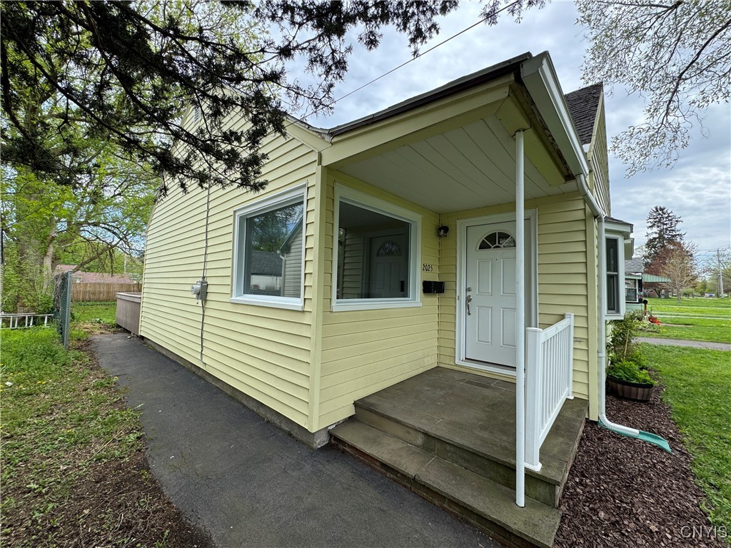 2025 Valley Drive, Syracuse, New York image 6